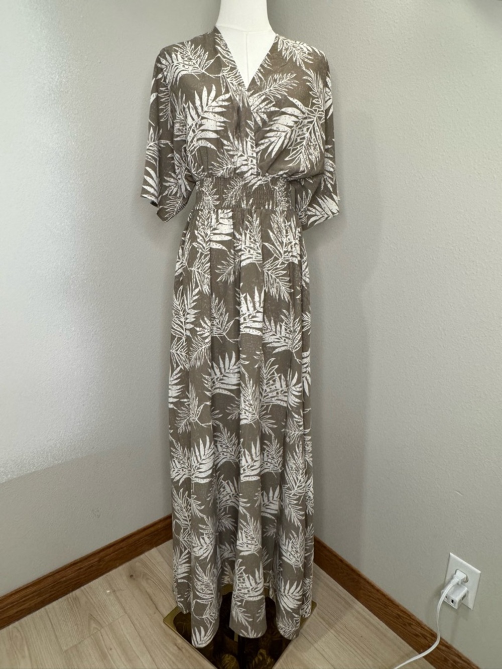 New without tags One the Land maxi dress in size small